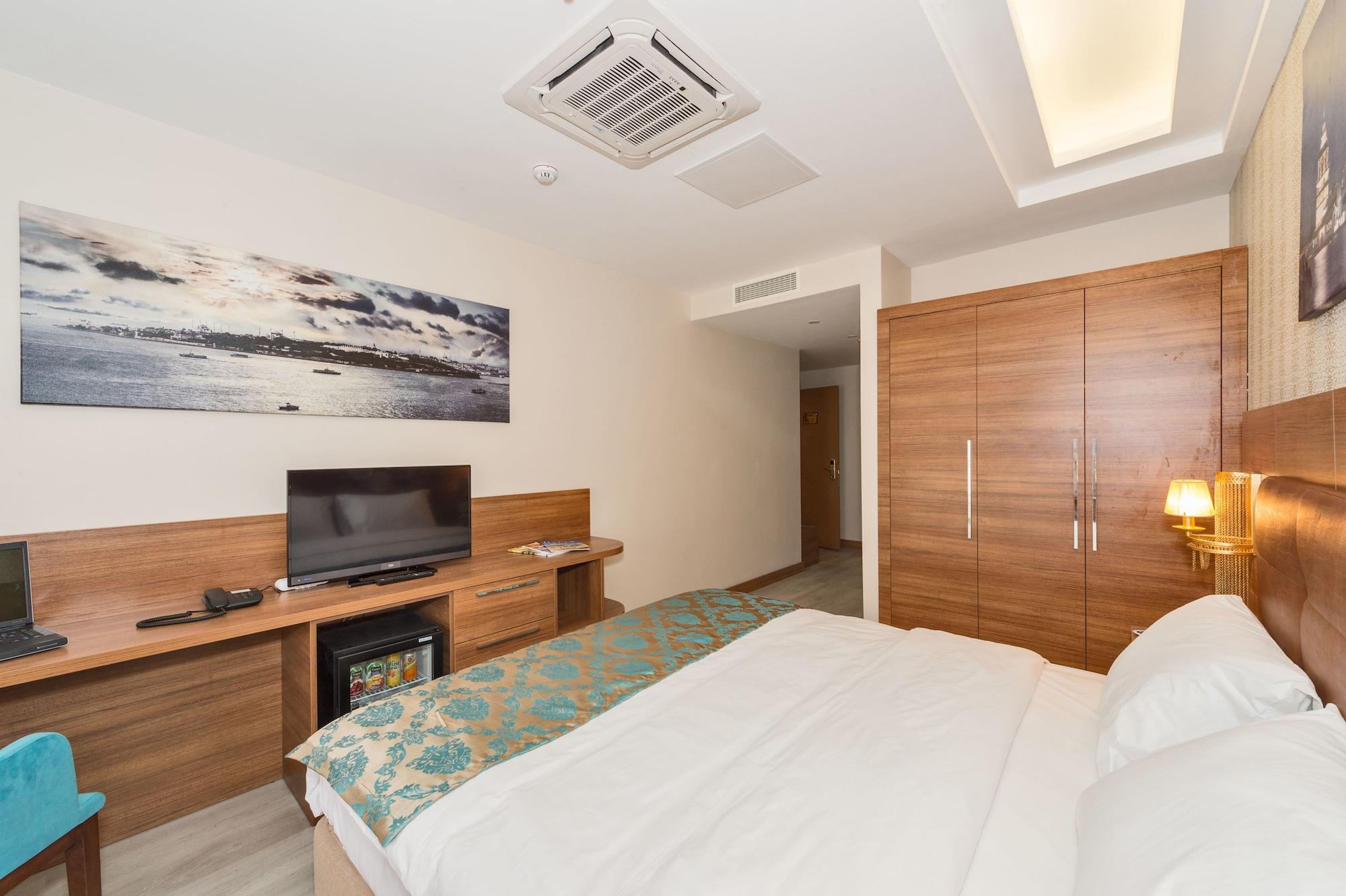 Grand Palace Hotel Istanbul Ngoại thất bức ảnh