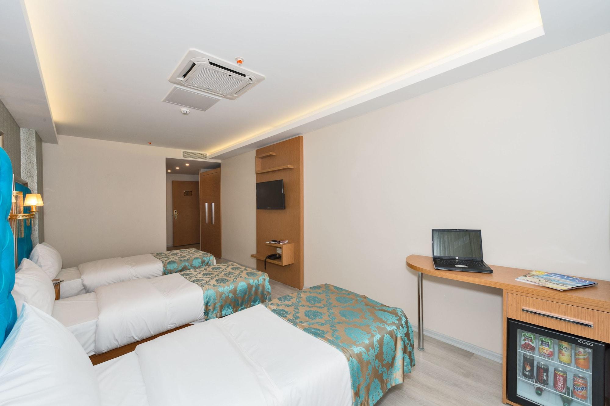 Grand Palace Hotel Istanbul Ngoại thất bức ảnh